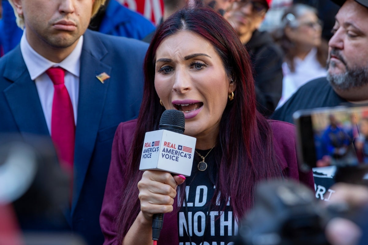 Laura Loomer airs old texts with Tucker Carlson after he brands her ‘world's creepiest human'