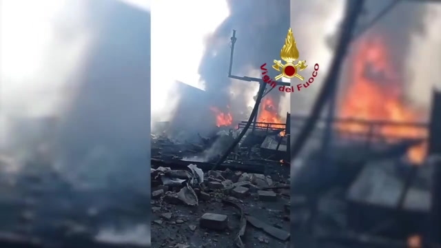 Huge explosion in centre of Rome injures multiple people as locals flee for safety