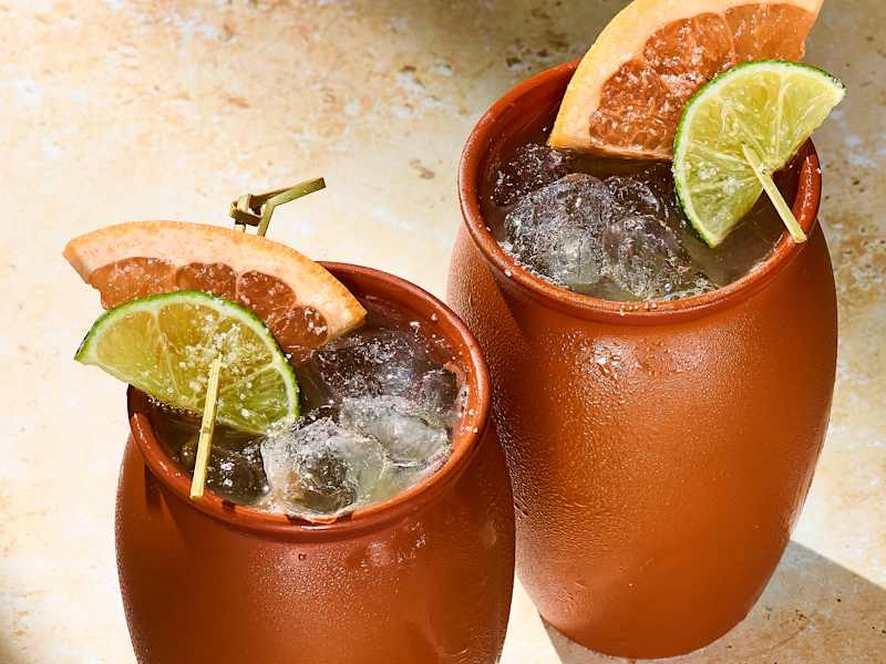 This Easy Mexican Tequila Cocktail Is "Summer in a Cup" (I'm Not Drinking Anything Else!)