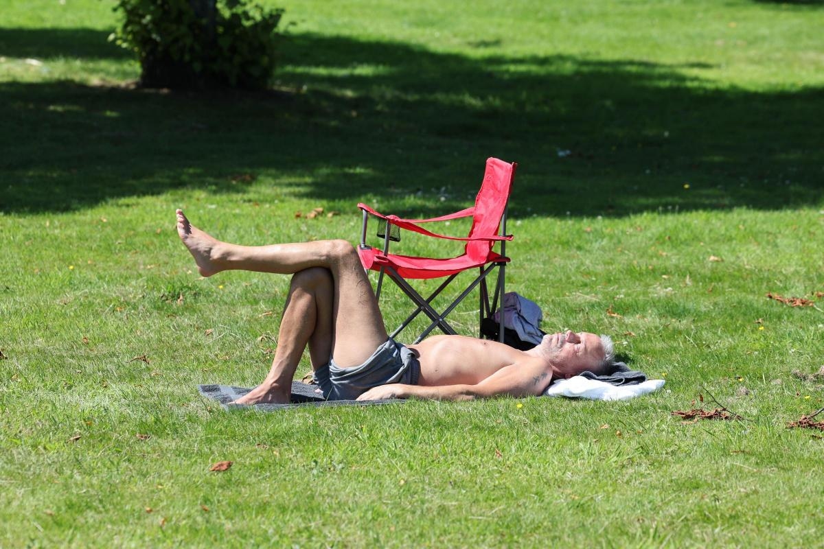 Heatwave saw temperatures above 32C in Highlands, Met Office confirms