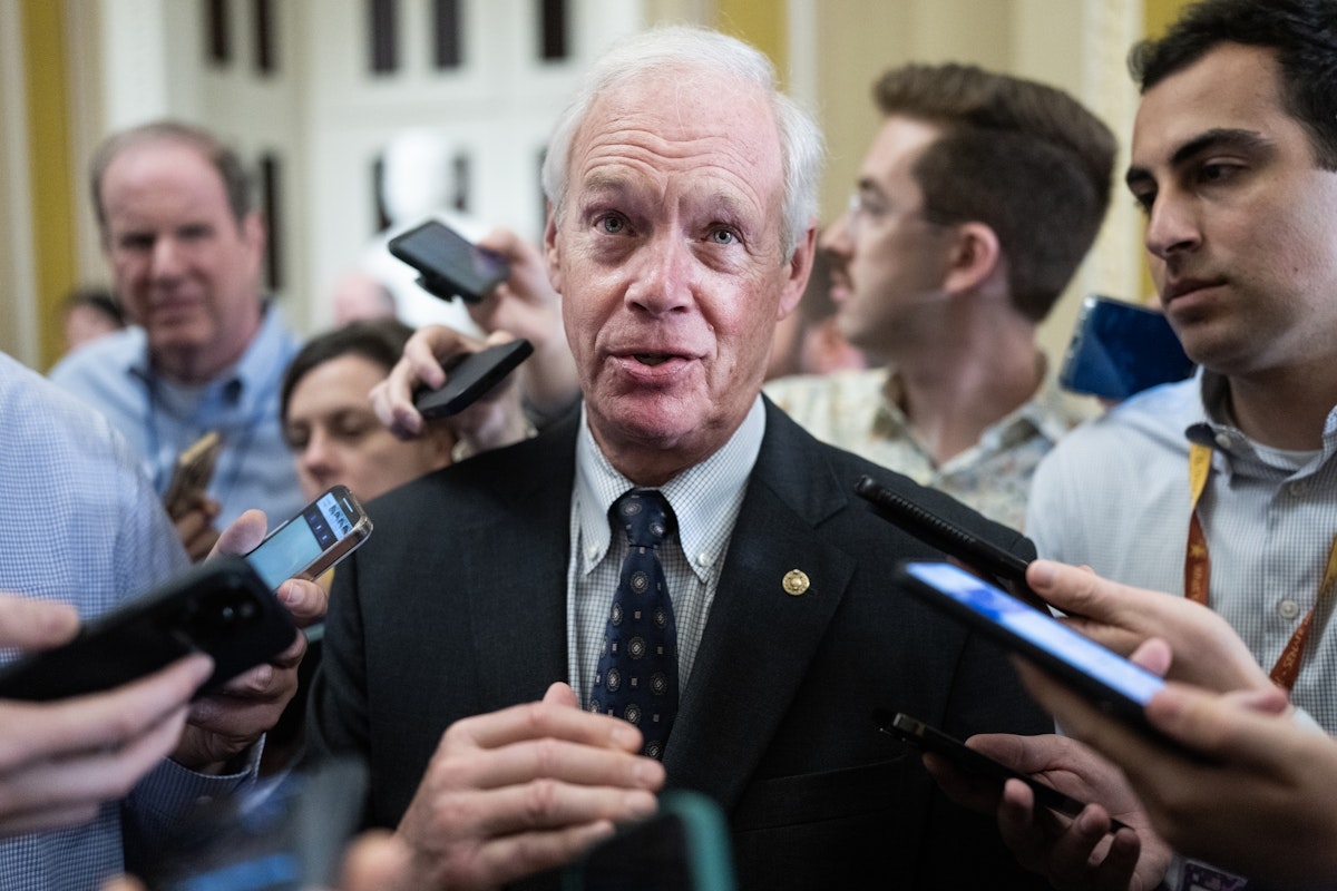 Meet the 'Moderates' Trying to Make Trump's Tax Bill More Regressive