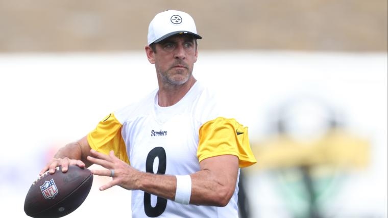 Steelers-Packers trade pitch sends $5M dual-threat QB to Pittsburgh as Aaron Rodgers' successor