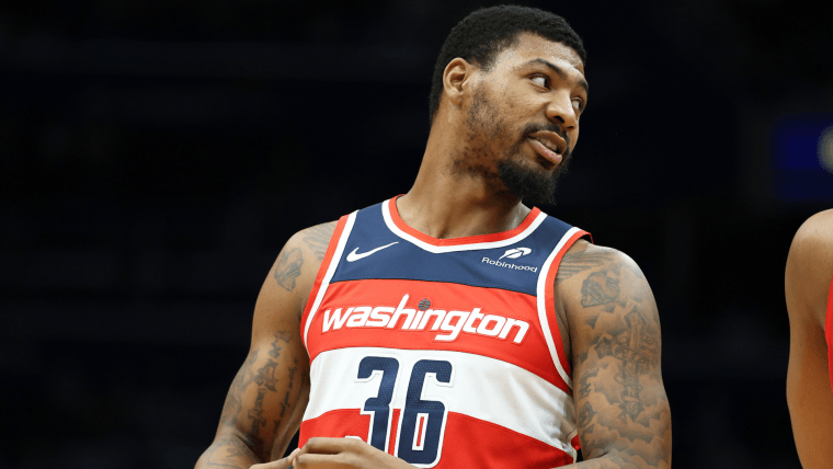 Lakers cut ties with 26-year-old fan favorite guard following Marcus Smart news