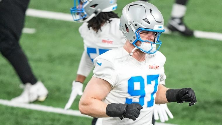 Aidan Hutchinson taking Lions rookie under his wing