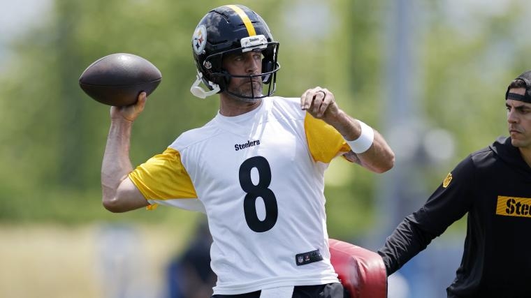 Steelers trade pitch adds $68 million superstar receiver for Aaron Rodgers