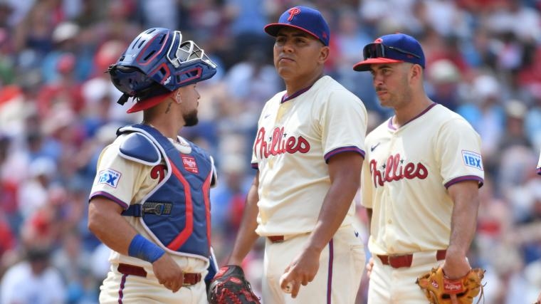 Phillies steal Mets' thunder in NL East race with $6.22 million free agent signing