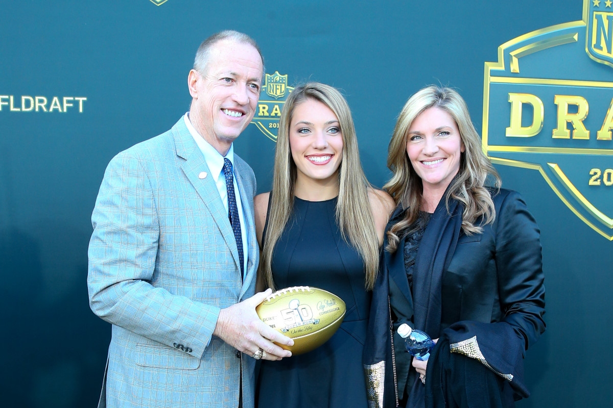 Prayers Pouring In For Legendary Quarterback Jim Kelly On Saturday