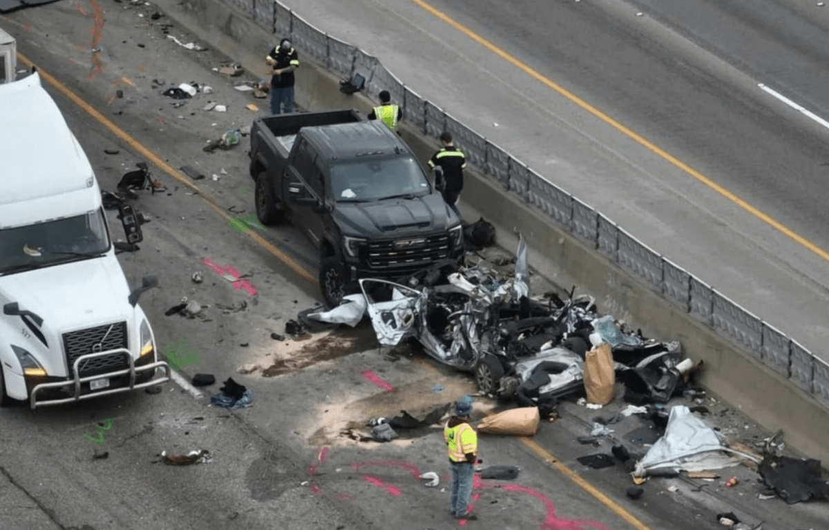 Two People Killed In 'Major' U.S. Highway Racing Accident