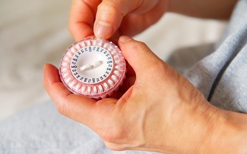 Do you need HRT? Here's what the menopause doctors say