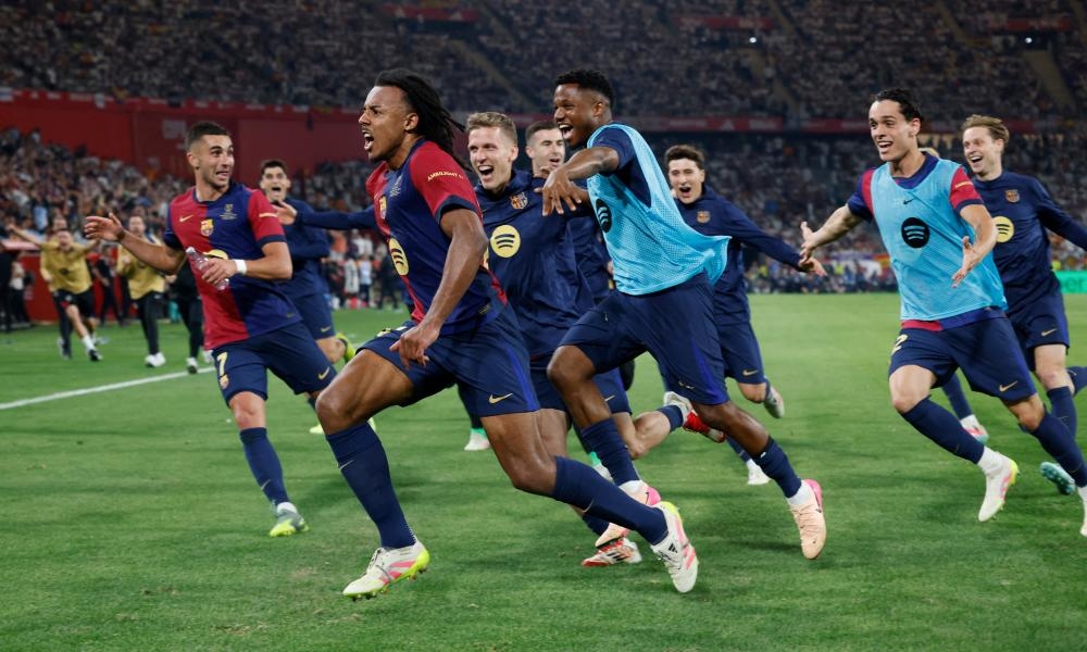 Barcelona win thrilling Copa del Rey and drive Madrid to red card fury