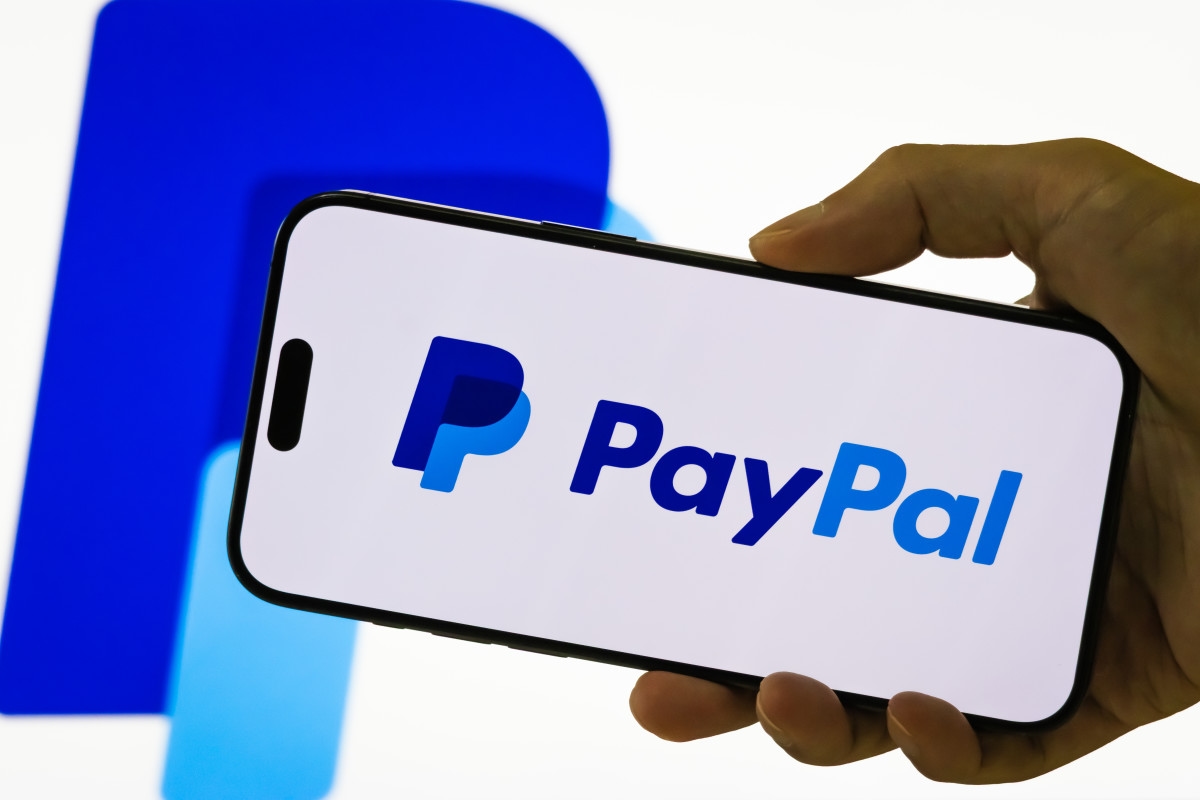 PayPal opens doors for U.S. merchants to accept 100 new assets