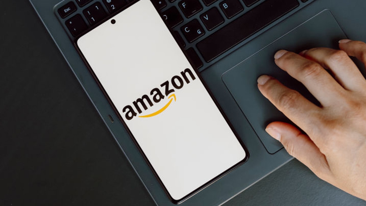 Amazon is selling $160 wireless earbuds for $25, and shoppers say the sound quality is 'clear and crisp'