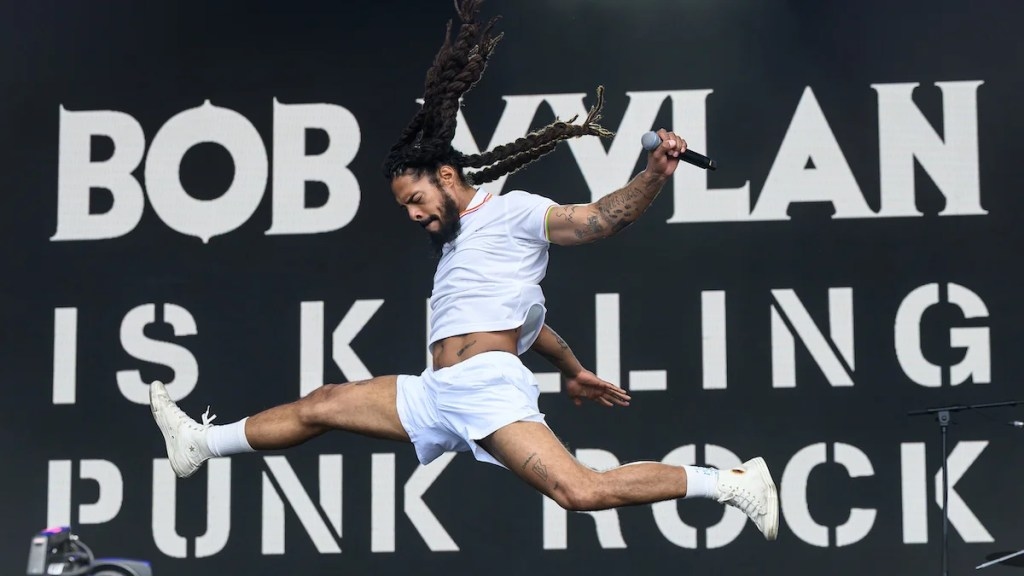 Glastonbury Festival Condemns Bob Vylan's Onstage Chants of ‘Death to the IDF': ‘Very Much Crossed a Line'