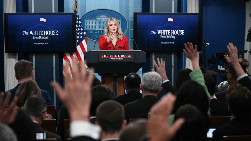 Trump White House Receives 10,000 ‘New Media' Applications After Widening Scope of Press Access