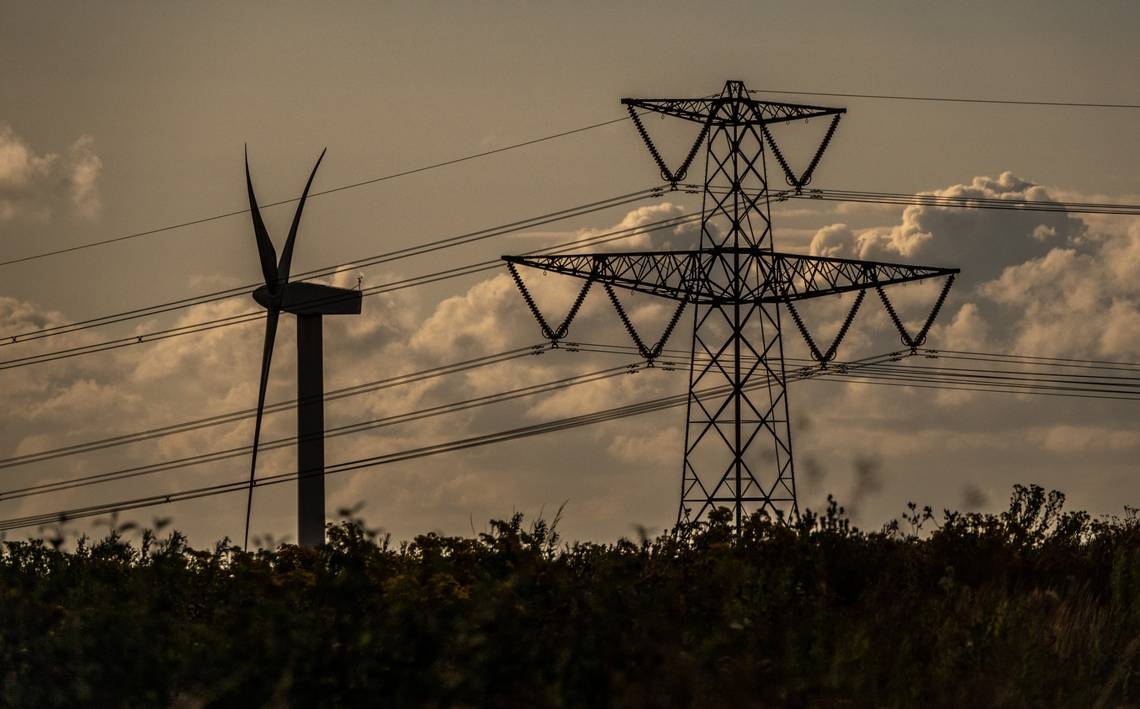 Disappointed that Newhouse caved on supporting energy tax credits