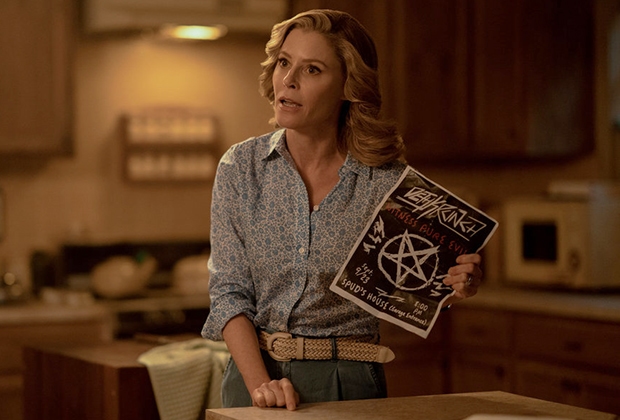 Julie Bowen's Hysteria! Cancelled at Peacock After 1 Season