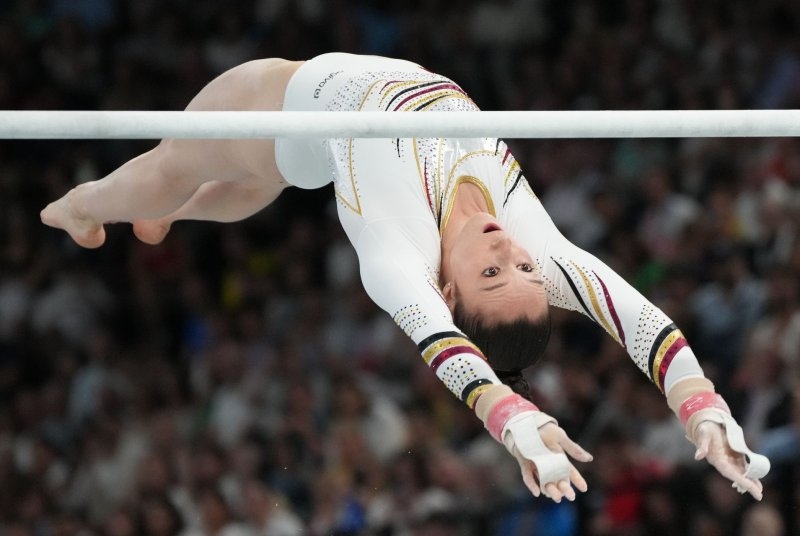 Belgian gold medalist Nina Derwael retires from gymnastics
