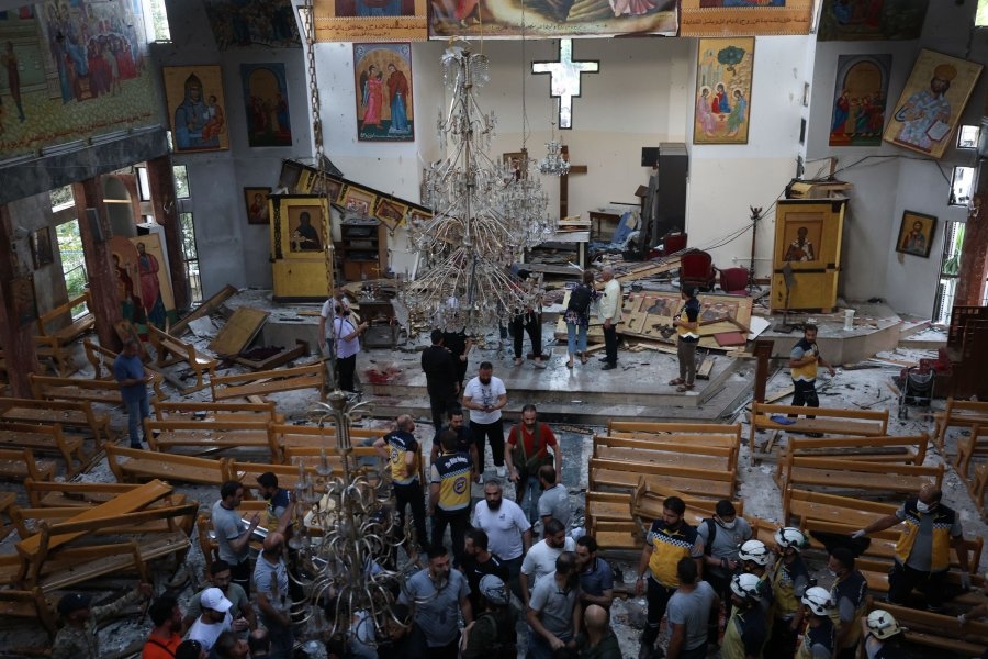 22 dead, dozens injured after suicide bombing of Syrian church