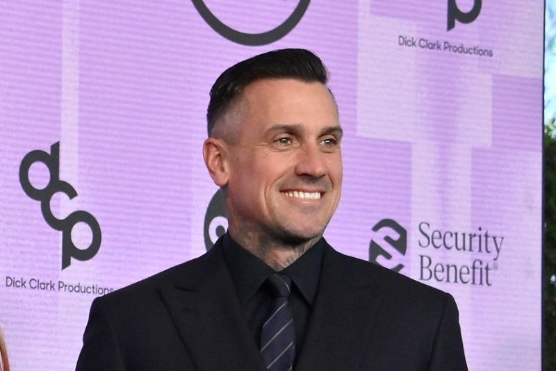 Famous birthdays for July 17: Carey Hart, Alex Winter