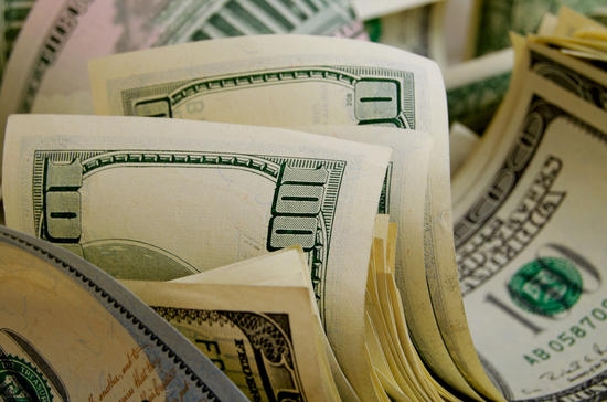 Acquisition Engine vs Valuation Ceiling: Constellation's Challenge