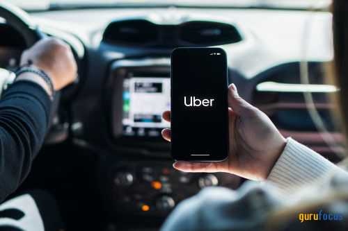 Uber to Roll Out 20,000 Lucid Gravity Robotaxis with Nuro Self-Driving Tech