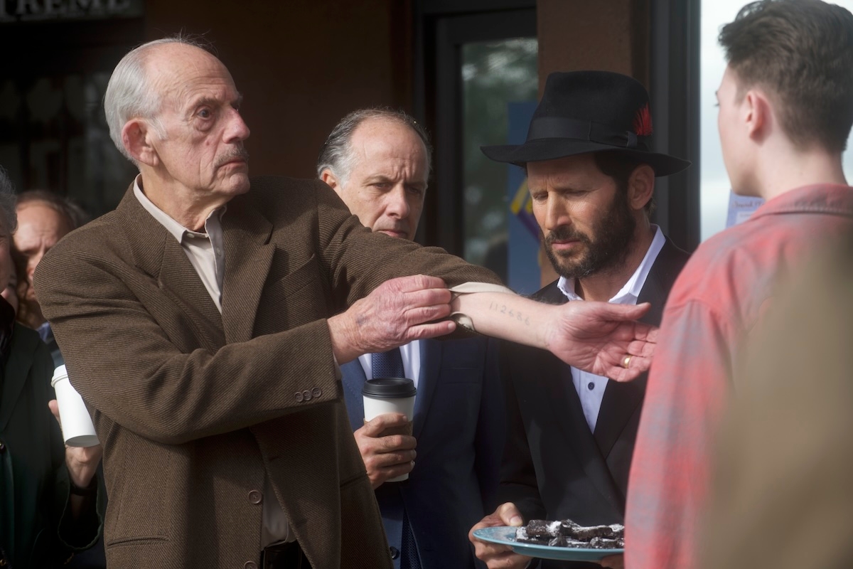 ‘Guns & Moses' Review: Rabbi Meets Revolver in an Offbeat and Occasionally Awkward Thriller