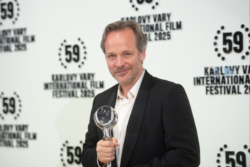 Peter Sarsgaard Calls for Unity in a Divided America at Karlovy Vary Film Festival Opening: ‘There Is No Going It Alone'