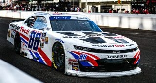 Three wins in a row: Connor Zilisch claims Xfinity Series victory at Indianapolis