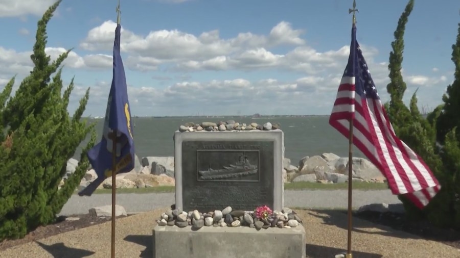 Ceremony to mark 36 years since deadly explosion onboard USS Iowa
