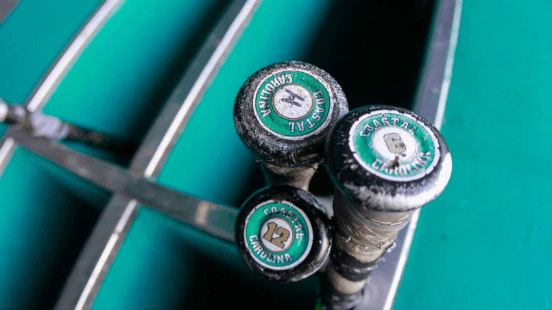 Live updates: Coastal Carolina baseball knocks off Arizona 7-4 in Game 1
