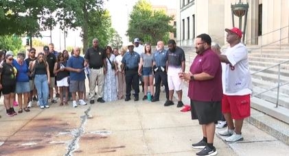 Vigil held for fallen Wyandotte deputy Elijah Ming