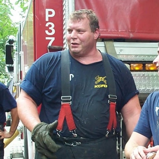 Kansas City firefighter dies after serving more than 30 years