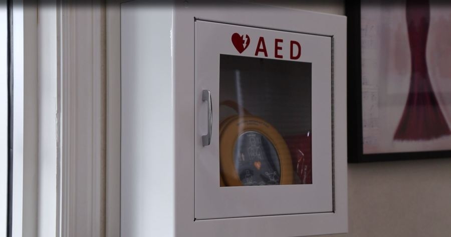 ‘A living map of lifesaving devices:' Local dispatch center links with AED registry