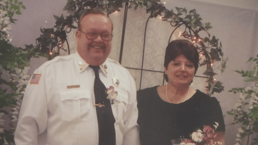 Family pleads for return of firefighter's stolen ashes