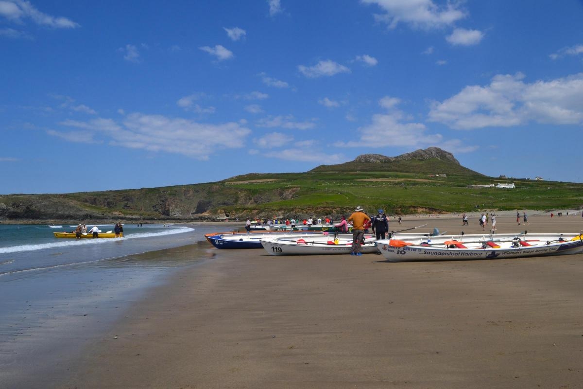 Ramsey Island Rowing Race sees tight finishes in near-perfect conditions