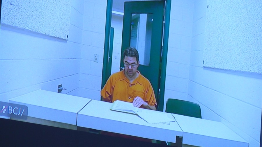Green Bay man charged with harboring a felon in relation to reckless homicide charge against his son
