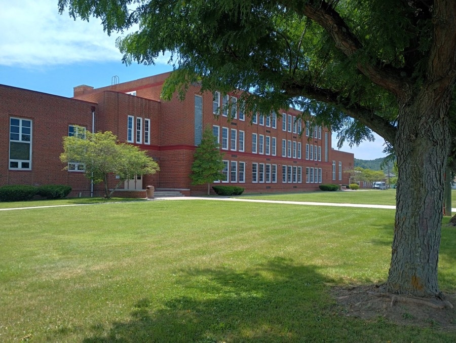 ‘Unrecognizable odor' causes Covington Middle School to evacuate