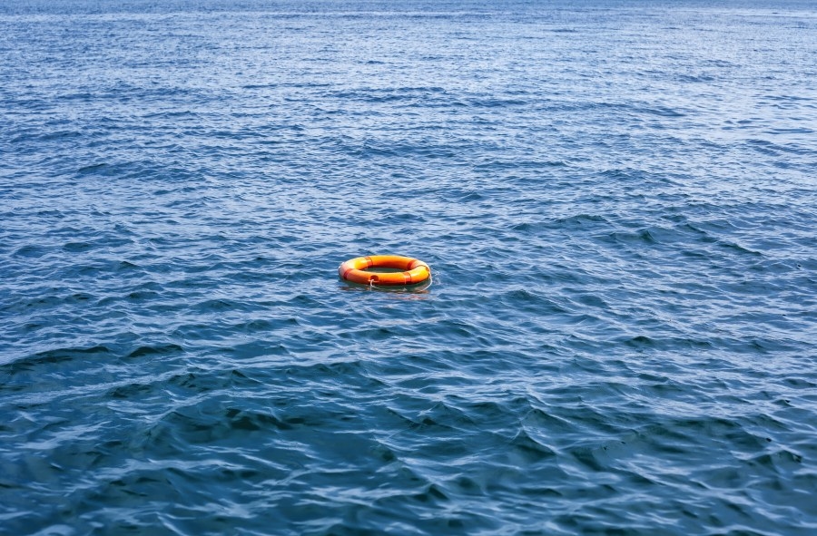Chicagoland father and son drown in Lake Michigan while swimming at Indiana Dunes