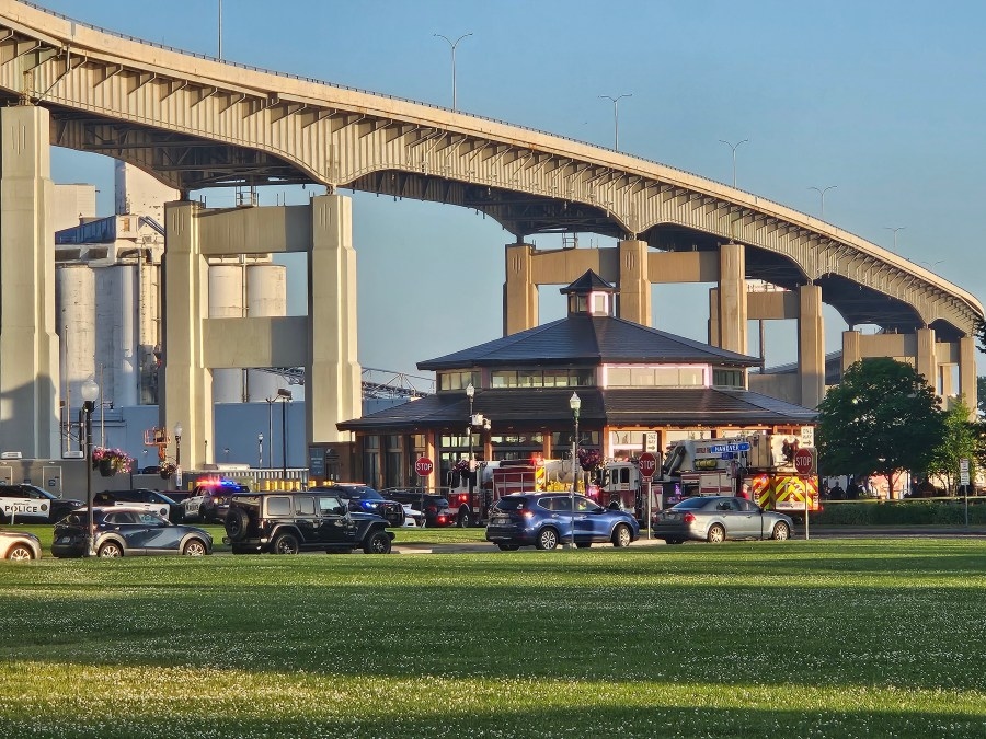 2 injured in shooting at Canalside