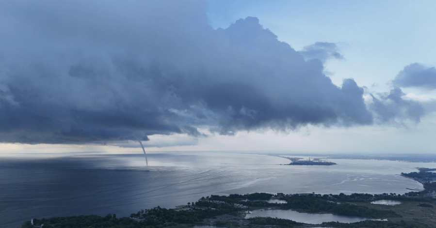 See it? Conditions ripe for waterspouts on Lake Erie