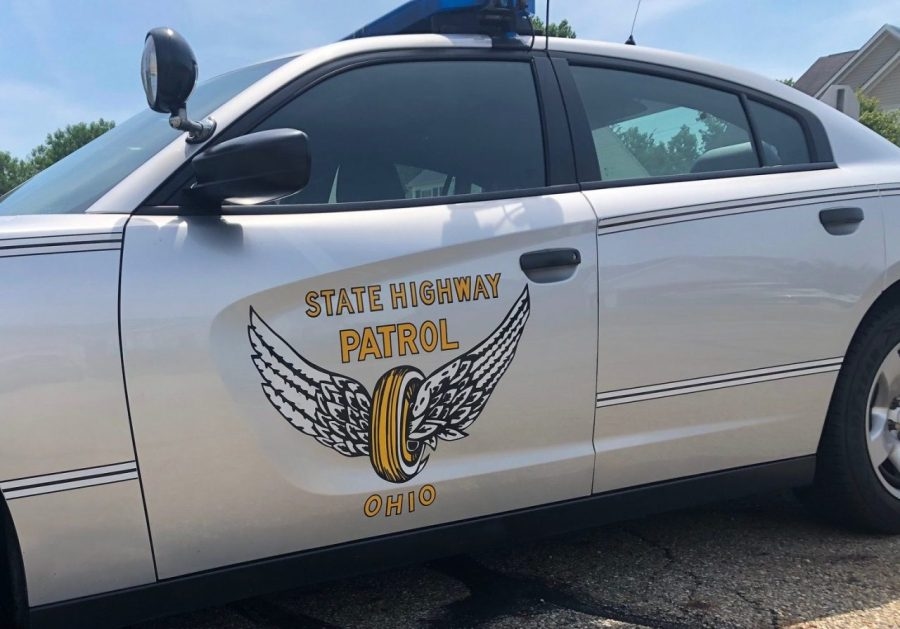 1 dead, 3 hurt in 3-vehicle crash in Lorain County