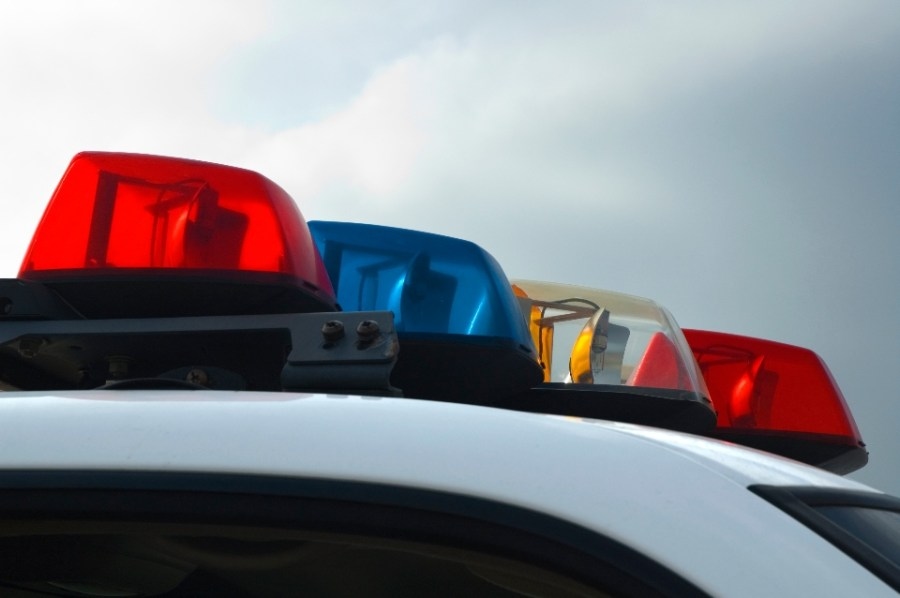 2 officers, another driver taken to hospital after Cleveland crash: I-Team