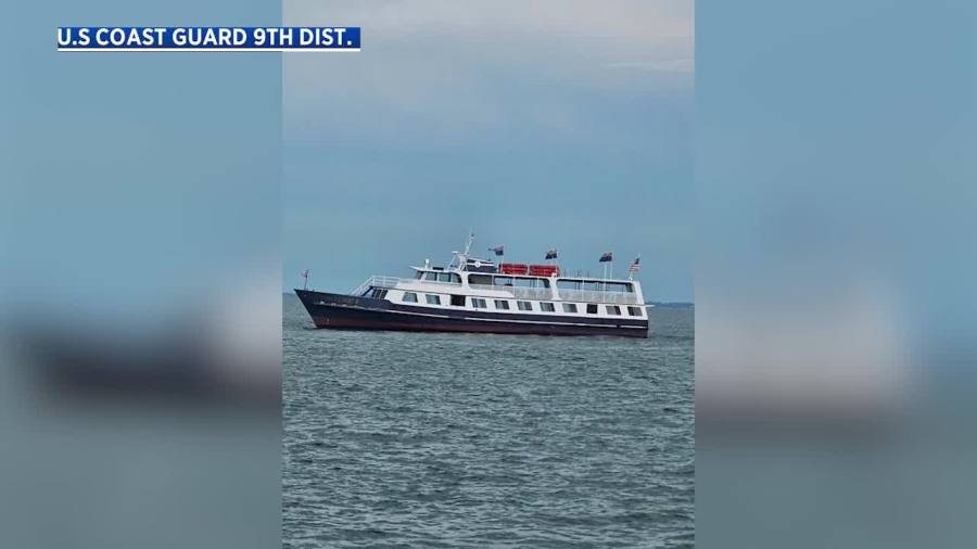 Goodtime I ship freed after being stuck on Lake Erie reef; local captain helped passengers to safety