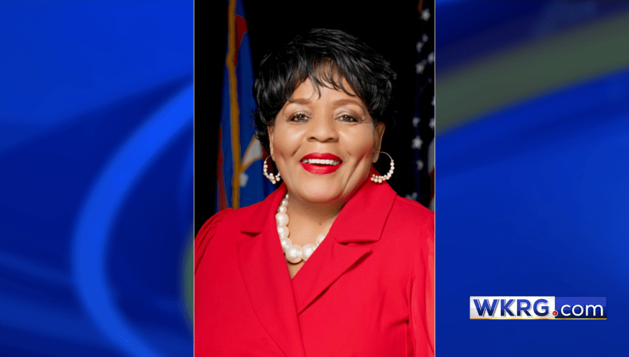 Barbara Drummond files paperwork to run for Mobile mayor