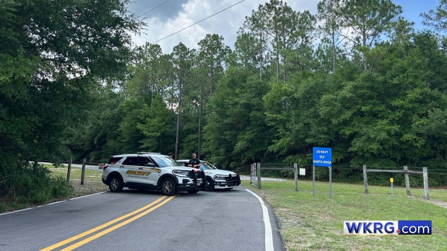 Hard helicopter landing in Santa Rosa County sends 2 to hospital