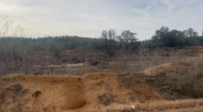 Red Bay residents voice concerns over industrial rezoning of D&H sand pit