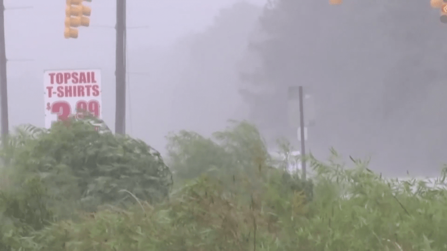 People preparing ahead of possibly severe thunderstorms across Eastern N.C.