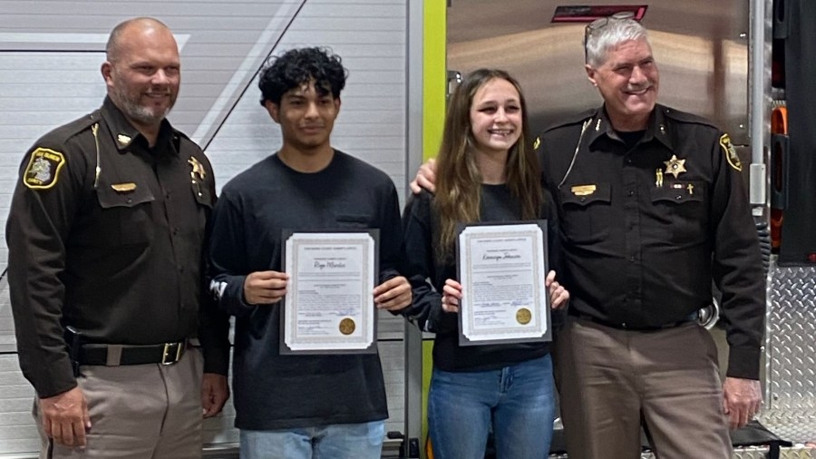 Teens who put out Hartford fire honored by sheriff's office, fire department