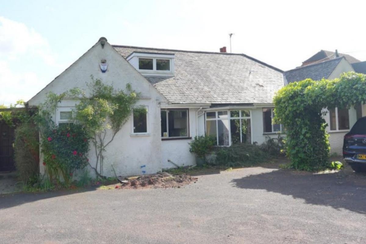 Five-bedroom bungalow in Worcester could make way for self-build