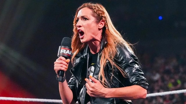 Triple Threat Match Set for WWE Evolution 2